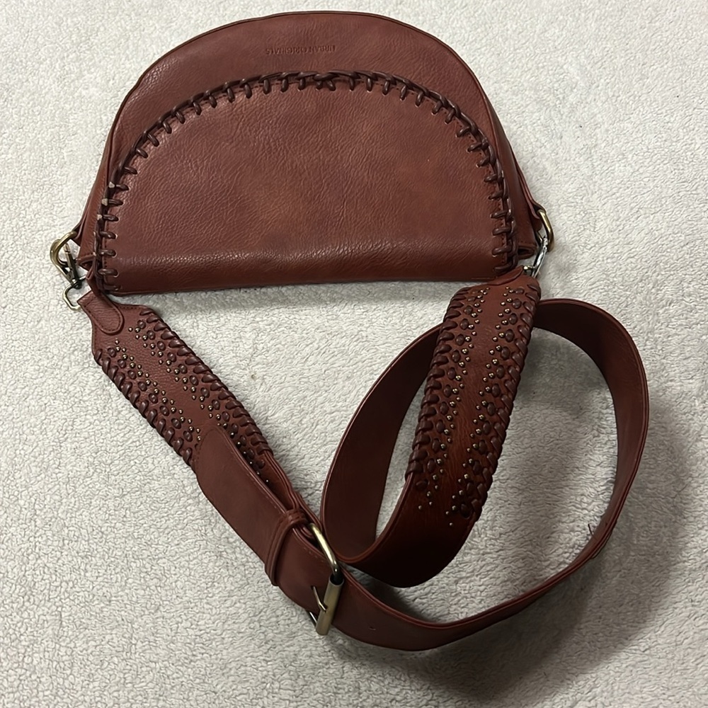 URBAN ORIGINALS Women's The Echo Crossbody Bag - Picture 3 of 10